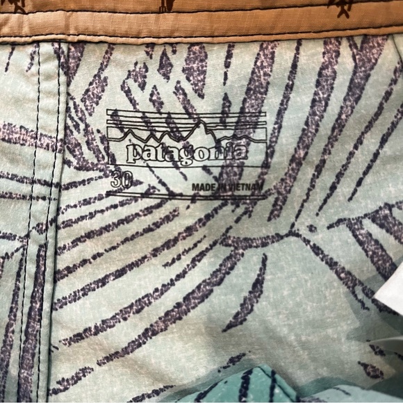 Patagonia Wavefarer Rain Fern Speckle Vjosa Green Boardshorts, Sz 30 - Picture 11 of 11
